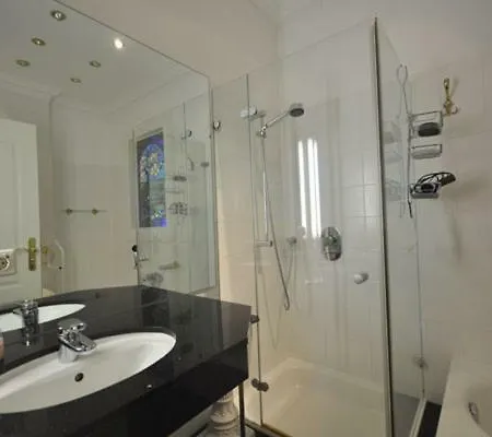 Bella Rosa Apartamento Binz